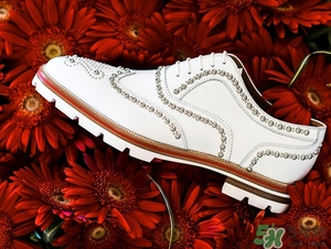 cl鞋子一般多少錢？Christian Louboutin鞋子專柜價格