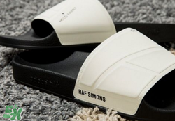 adidas2017春夏運動拖鞋多少錢？阿迪達斯春夏新品拖鞋專柜價格