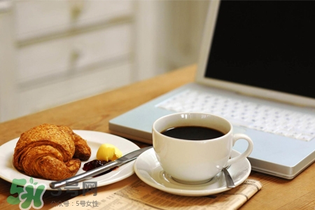 阿華田會(huì)睡不著嗎？阿華田喝了會(huì)失眠嗎？