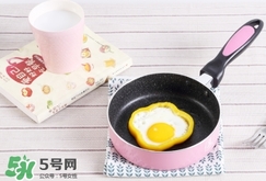 麥飯石鍋和鐵鍋哪個(gè)好？麥飯石鍋和鐵鍋對(duì)比