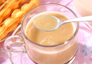 阿華田老人可不可以吃？老年人能喝阿華田嗎？