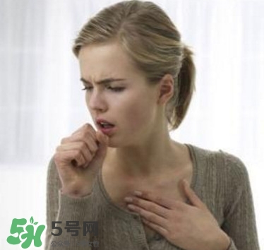 什么水果可以治喉嚨痛？喉嚨痛可以吃哪些水果