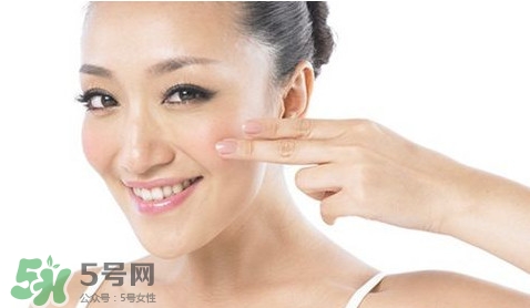 怎樣預(yù)防臉上長(zhǎng)斑？如何預(yù)防臉上長(zhǎng)斑