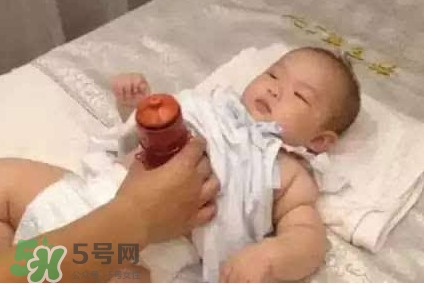 寶寶氣管炎艾灸治療有用嗎？寶寶氣管炎艾灸效果如何