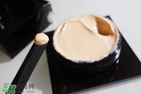 serge lutens鹵蛋粉底霜多少錢？蘆丹氏粉底霜專柜價(jià)格