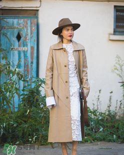 春天穿連衣裙搭配什么外套？連衣裙搭配什么外套好看？