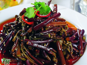 蕨菜要焯水嗎？蕨菜怎么焯水？