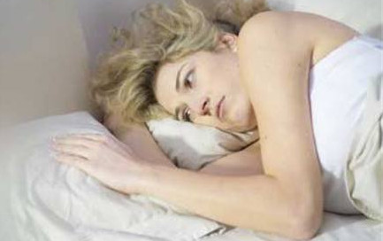 年輕人睡不著覺怎么辦？年輕人失眠怎么辦