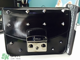 furla芙拉和蔻馳哪個(gè)好？芙拉和蔻馳包包哪個(gè)檔次高？