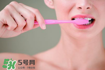 刷牙老是出血是怎么回事？刷牙老是出血怎么辦