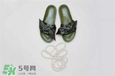 puma彪馬蝴蝶結(jié)拖鞋多少錢(qián)?puma蝴蝶結(jié)拖鞋發(fā)售價(jià)