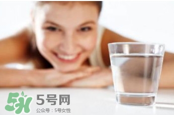 喝水會長胖嗎？喝水會不會長胖