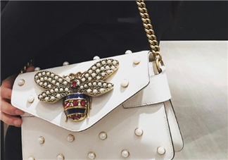 gucci蜜蜂包正品多少錢？gucci古馳蜜蜂珍珠包專柜價(jià)格