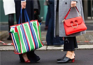 巴黎世家編織袋很貴嗎？balenciaga春運(yùn)包為什么這么貴？