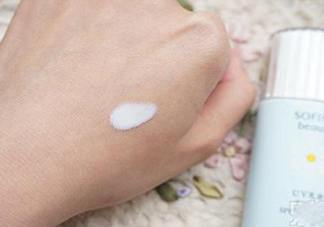 長痘痘可以用防曬霜嗎？長痘痘用防曬霜好嗎？