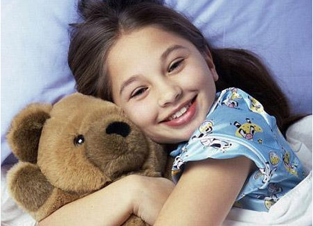 男寶寶雙腿透明 先天性皮膚缺陷是什么原因 男寶寶雙腿透明 先天性皮膚缺陷是什么原因