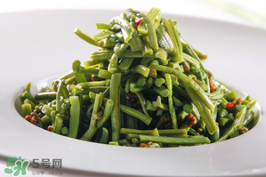 蕨菜有毒嗎？吃蕨菜會(huì)中毒嗎？