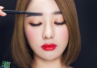 云皙是什么牌子？云皙化妝品是品牌嗎？