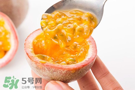 百香果泡水好喝嗎？百香果泡水什么味道？