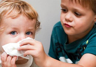 過(guò)敏性鼻炎能抽煙嗎？抽煙會(huì)使過(guò)敏性鼻炎加重嗎？