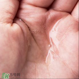 小林內(nèi)褲清洗液怎么用 小林內(nèi)褲清洗劑用法 小林內(nèi)褲清洗液怎么用 小林內(nèi)褲清洗劑用法