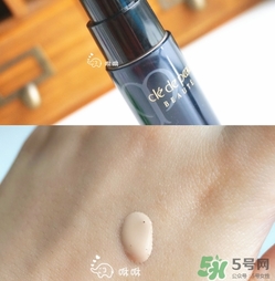 cpb粉底液和粉霜哪個好？cpb粉底液和粉霜區(qū)別