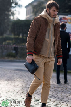 咖啡色外套配什么褲子？咖啡色衣服搭配什么褲子好看？