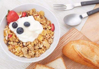 谷蘭諾拉水果谷物麥片怎么吃？谷蘭諾拉水果麥片有幾種吃法？