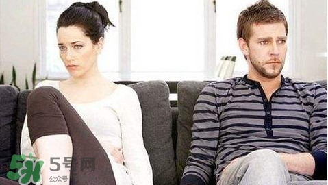 男人為什么會出軌？男人出軌的5大征兆