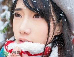 鼻翼兩側(cè)毛孔粗大怎么辦?鼻翼兩側(cè)毛孔粗大怎么縮小? 鼻翼兩側(cè)毛孔粗大怎么辦?鼻翼兩側(cè)毛孔粗大怎么縮小?