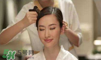 刮痧能治頸椎病嗎？頸椎病刮痧正確圖片