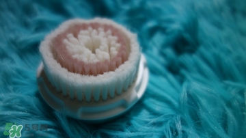 clarisonic洗臉?biāo)⑺㈩^哪種好？科萊麗洗臉?biāo)⑺㈩^怎么裝？