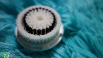 clarisonic洗臉?biāo)⑺㈩^哪種好？科萊麗洗臉?biāo)⑺㈩^怎么裝？