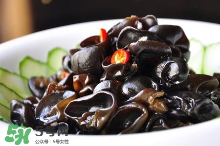 尿酸高可以吃黑木耳嗎？ 尿酸高的能吃木耳嗎？	