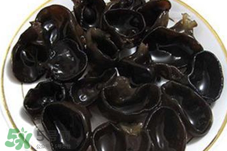 黑木耳可以生吃嗎？黑木耳可以直接吃嗎？