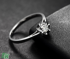 鉑金戒指容易刮花嗎？鉑金戒指刮花了怎么辦？