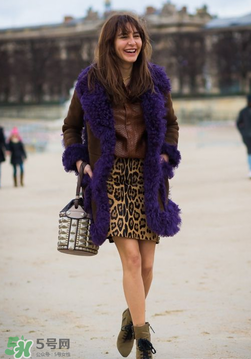 水桶包怎么背好看？水桶包怎么搭配好看？