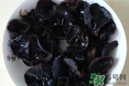 黑木耳泡發(fā)要多久？泡發(fā)木耳需要多長時間？