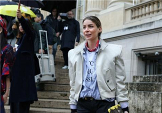 寬肩外套怎么搭配？寬肩外套怎么搭配好看？