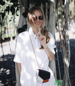 sandro鏈條包正品多少錢(qián)？sandro鏈條包專(zhuān)柜價(jià)格