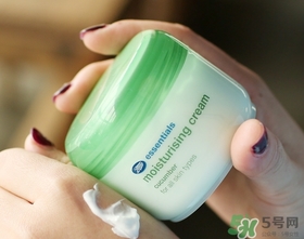boots小黃瓜面霜怎么用？boots小黃瓜面霜使用方法