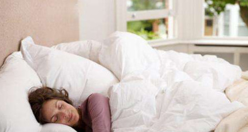 晚上睡覺經(jīng)常做夢(mèng)怎么辦？為什么晚上睡覺老做夢(mèng)