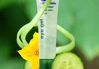 boots小黃瓜眼霜怎么樣？boots小黃瓜眼霜怎么用？