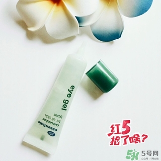 boots小黃瓜眼霜怎么樣？boots小黃瓜眼霜怎么用？