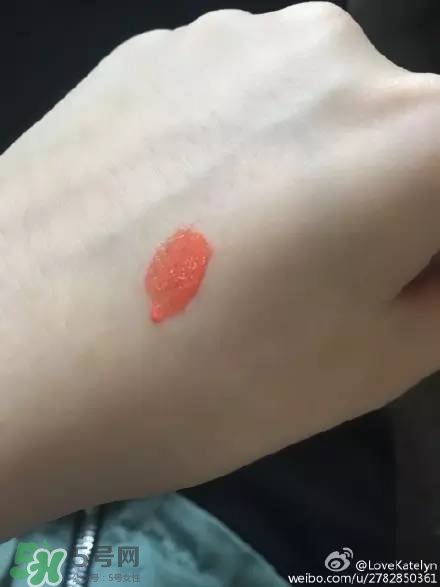 ysl唇釉怎么刻字？ysl唇釉哪里可以刻字？