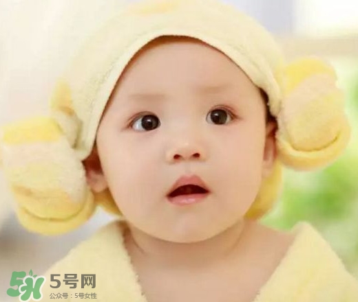 嬰兒濕疹是什么引起的？嬰兒濕疹是什么原因