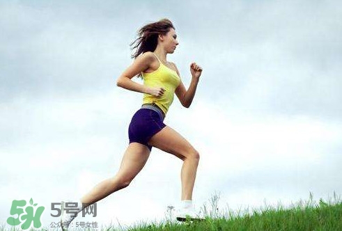 女生馬甲線怎么練？馬甲線多久能練出來(lái)