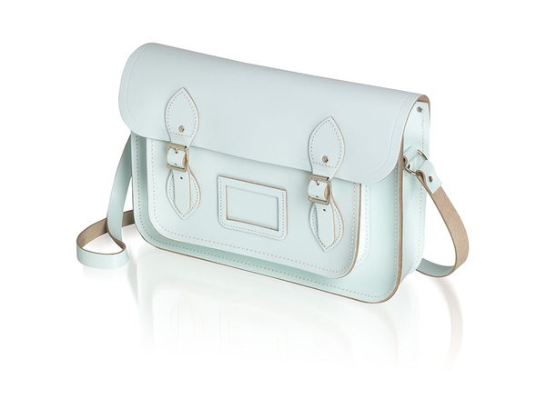 劍橋包在英國(guó)價(jià)格多少 劍橋包多少錢(qián) 劍橋包在英國(guó)價(jià)格多少 劍橋包多少錢(qián)