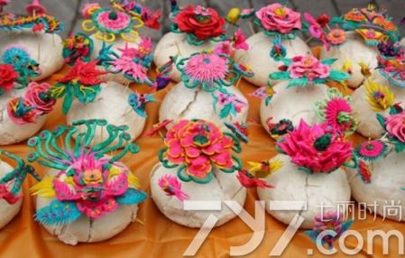 清明節(jié)吃什么食物？清明節(jié)吃什么傳統(tǒng)食物？