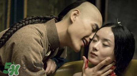 皇帝們的第一次給了誰？